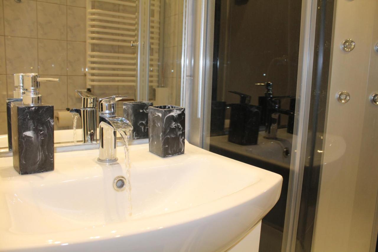 Apartamenty Przy Starym Rynku Познан Екстериор снимка